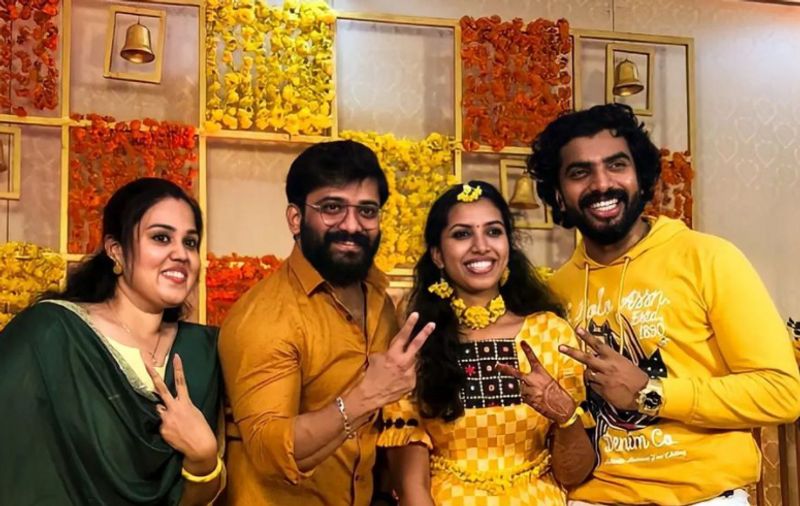 Actor Manikuttan attends the wedding of Bigg Boss star Anoop Krishnan s sister