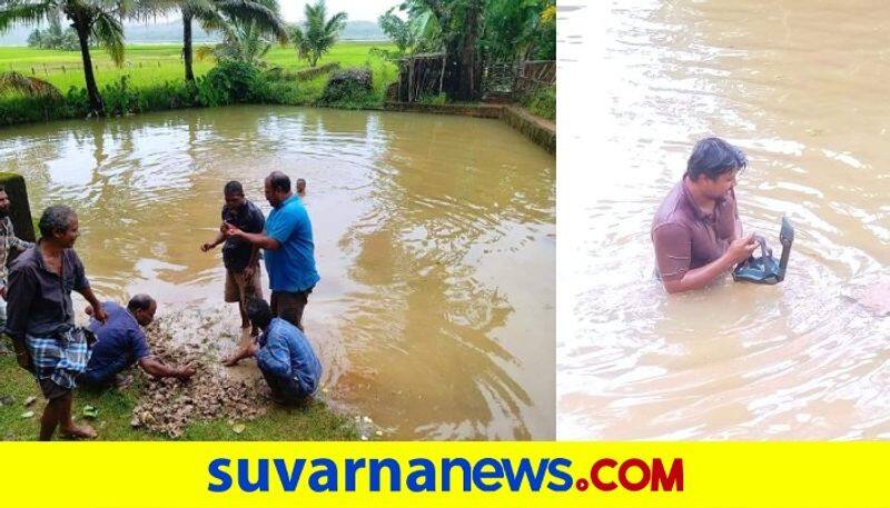 Kumta Youths Retrieve Gold Ornaments of Immersed Ganesha From Pond mah