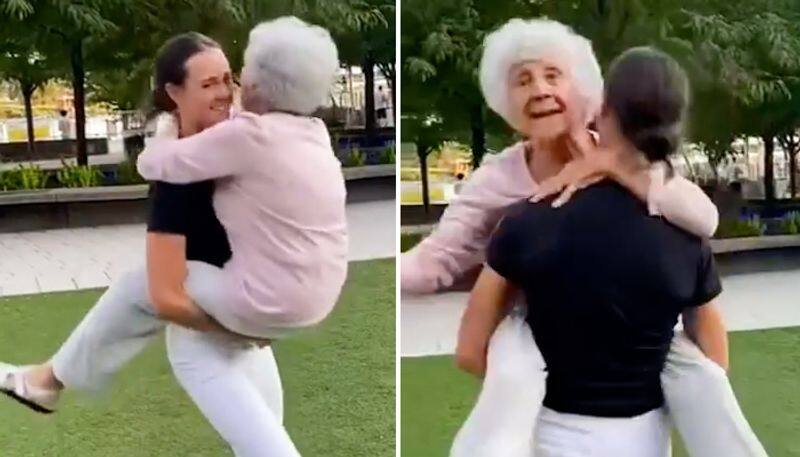 Woman dancing with her 93-year-old grandma leaves netizens delighted; watch the video-tgy