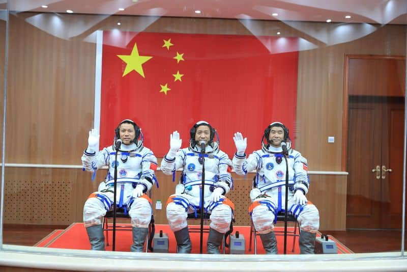 Shenzhou 13 after six months in space three Chinese astronauts return to Earth on Saturday mnj  