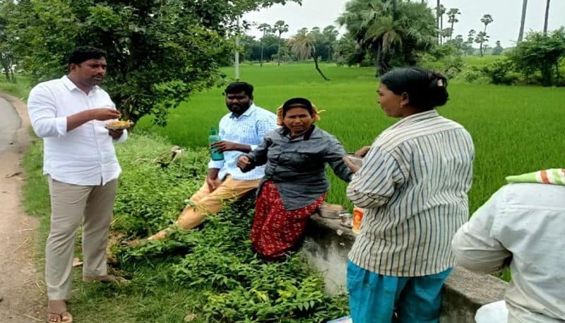 Government whip Balka Suman Chitchat with Women Farmers