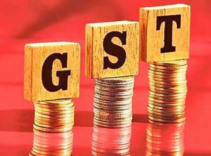 महंगाई का एक और डोज! 5 प्रतिशत GST वाले प्रोडक्ट्स पर टैक्स बढ़ाकर 9 फीसदी तक करने की तैयारी, जानें वजह  