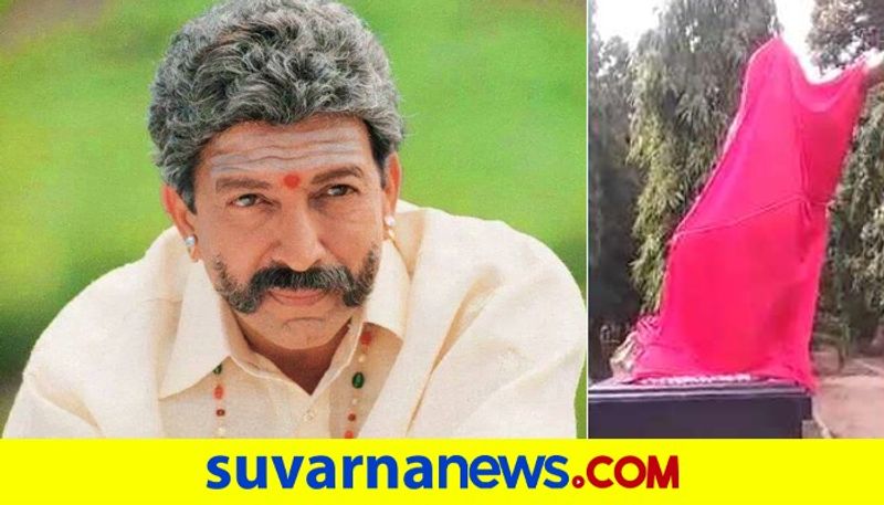 Fans disappointed to see police vandalize Dr Vishnuvardhan statue in Mysore  vcs