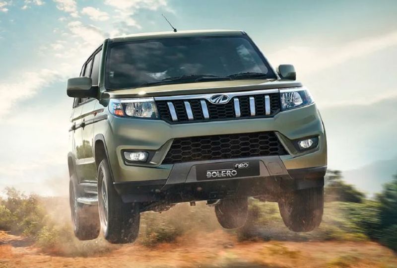 Dual front airbags with new features Mahindra plan to launch New Bolero facelift car soon ckm