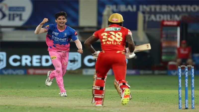 IPL 2021 Watch Video Kartik Tyagi unbelievable last over vs Kings Punjab