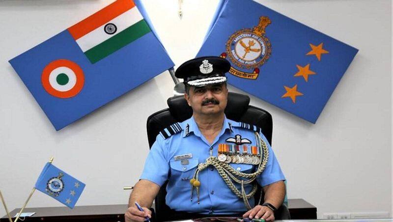 Air Chief Marshal VR Chaudhari takes over as new IAF chief-dnm