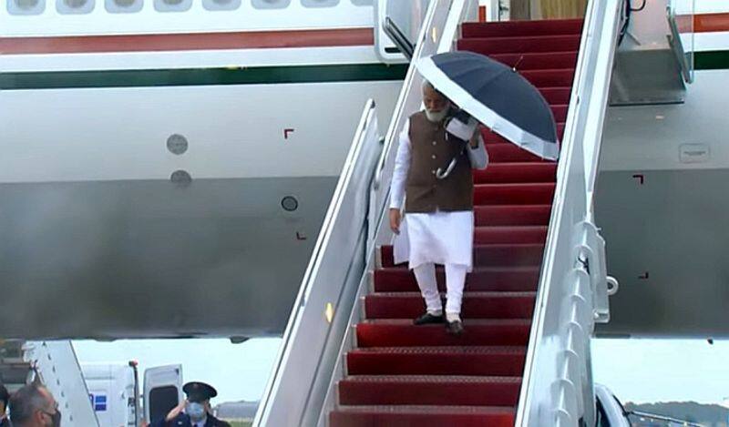 Modi in US: Prime Minister arrives in US, interacts with Diaspora outside airport