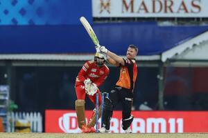 IPL 2021: సన్‌రైజర్స్ మ్యాచ్ తర్వాత స్టేడియంలో కనిపించని డేవిడ్ వార్నర్... ఏడుపు వస్తోందంటూ...