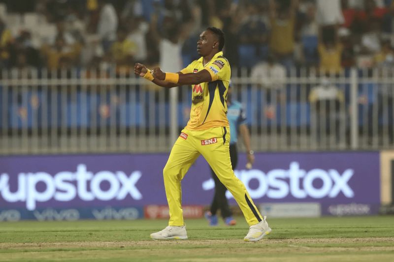 ipl 2022 dwayne bravo equals with lasith malinga for a historical record