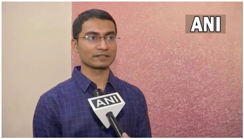 Shubham Kumar topper in civil service exam