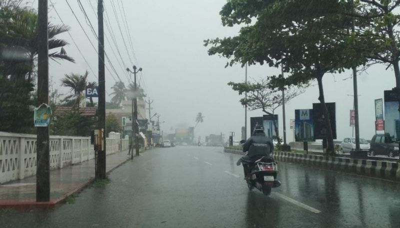 Today tamilnadu 10 districts heavy rain said that imd