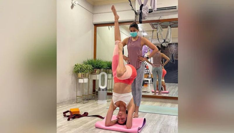 This Celeb is a fan of Headstands