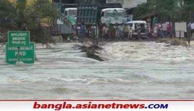 Flood: রেকর্ড বৃষ্টিতে নদীর জলের তোড়ে ভাসল বাঁকুড়া, জল বিপদ সীমার উপরে, বিচ্ছিন্ন রাজ্যসড়ক