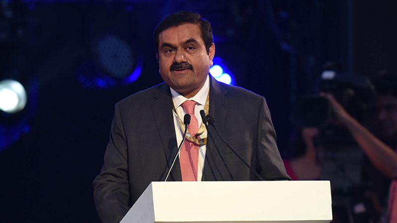 Adani family daily income is 1000 crore snr