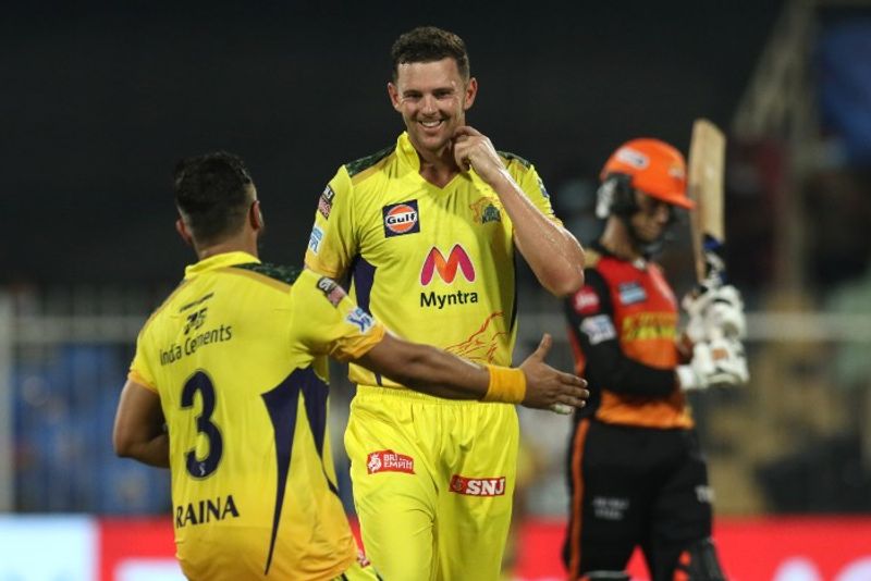 IPL 2021: Sunrisers Hyderabad set 135 runs target for Chennai Super Kings