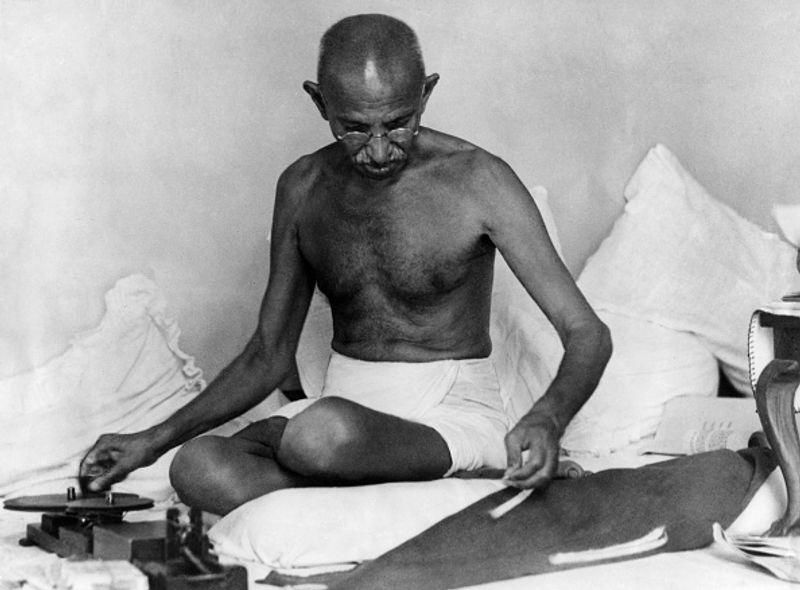 Vedartham Madhusudana Sharma poem on the occasion of Mahatma gandhi death Anniversary