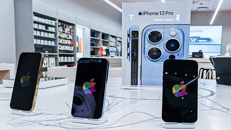 Apple iPhone 13 named as the most popular smartphone on Amazon gcw