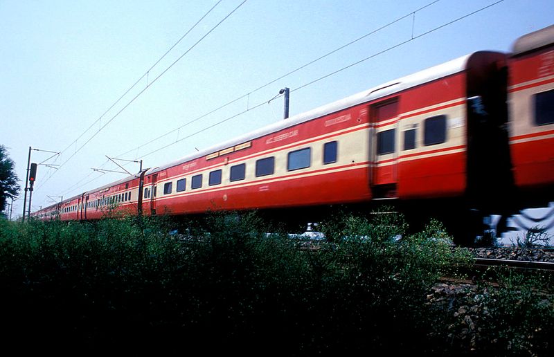 Bengaluru Bangarapete Train will Resume Soon Says MP Muniswamy snr