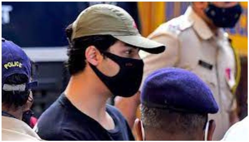 Court sends SRKs son Aryan Khan,NCB custody till October 7