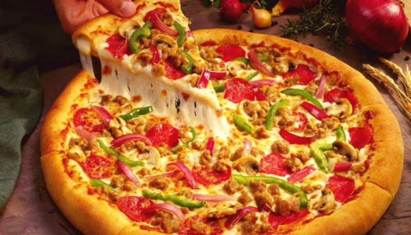 can you get rs.5lakhs for tasting pizza