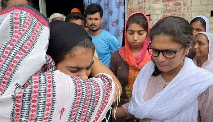 TMC: সফল তৃণমূল কংগ্রেস, দুদিনের প্রচেষ্টা লাখিমপুর খেরিতে নিহত কৃষক পরিবারের পাশে পাঁচ সদস্যের প্রতিনিধি দল