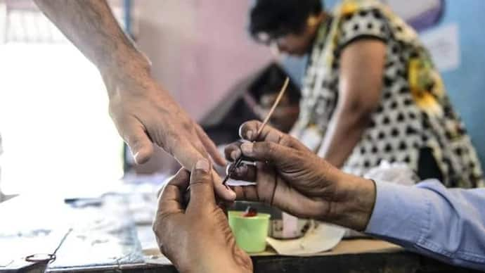 Municipal Election: কলকাতায় জারি আদর্শ আচরণবিধি, অভিযোগ জানাতে ওয়েবসাইট কমিশনের