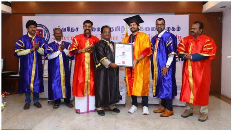 Actor Vijay Viswa gets doctorate