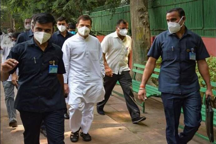 Lakhimpur Kheri violence: Congress delegation meets President Kovind, demands MoS Ajay Mishra's dismissal