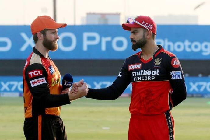 IPL 2021, RCB vs SRH, বিরাটের লক্ষ্য ধোনিকে টপকে যাওয়া, টসে জিতে ফিল্ডিংয়ের সিদ্ধান্ত আরসিবির