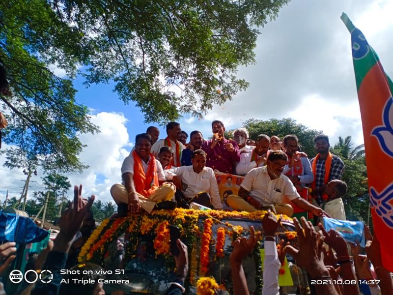 hanagal by election bjp rebel candidate withdraw His nomination rbj