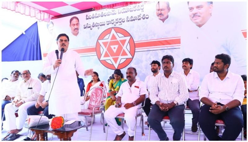 Jana sena leader Nadendal manohar serious comments on ycp government