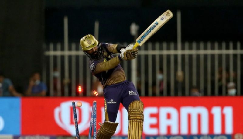 IPL 2021 DC vs KKR Qualifier 2 Dinesh Karthik reprimanded for breaching code of conduct