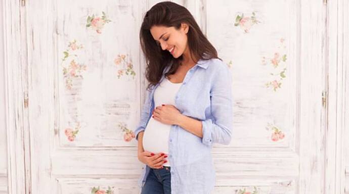 Vastu Tips For Pregnant Women: রইল গর্ভবতী মহিলাদের জন্য বাস্তু টোটকা, ঘরে রাখুন এই তিন জিনিস