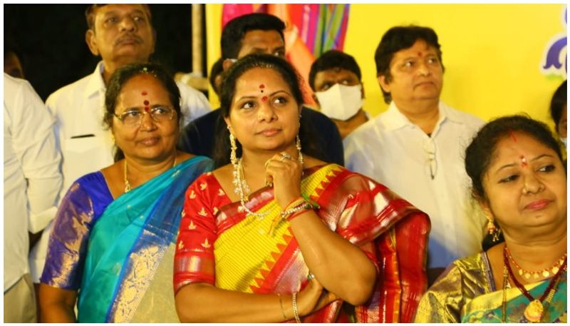 ED raids MLC Kalvakuntla Kavitha's house..ISR