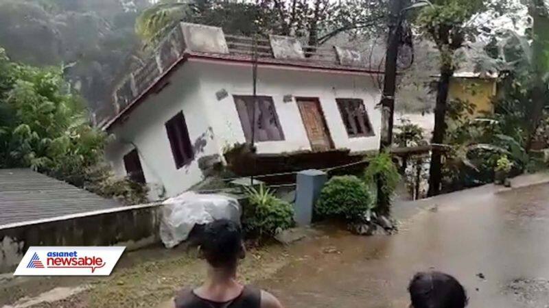 Kerala rains: Videos show nature's fury, PM Modi mourns loss of lives