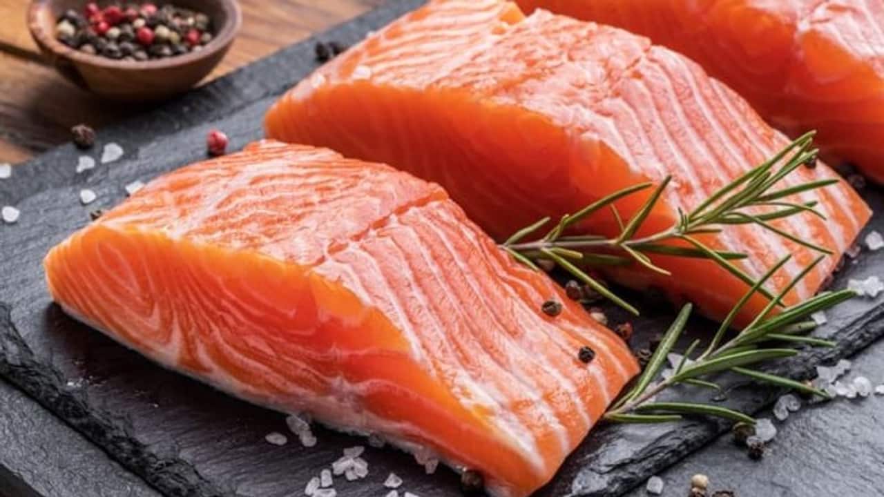 Struggling to burn fat? Add these 5 healthy fish to your diet to boost weight loss journey