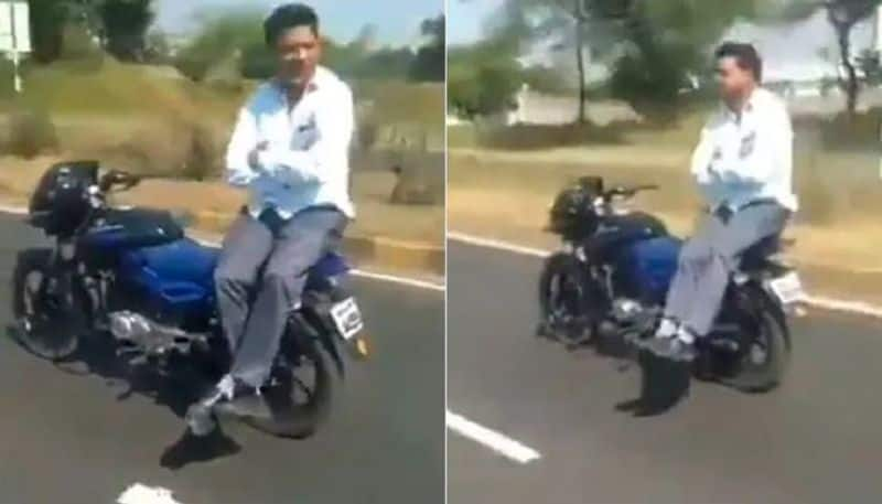 Move Over, Tesla. Anand Mahindra Loves This Desi 'Driverless' Motorcycle