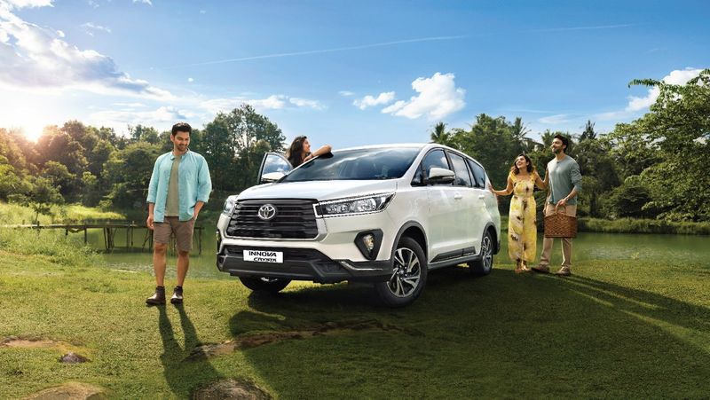 Toyota Kirloskar Motor Launches Innova Crysta Limited Edition this festive season ckm