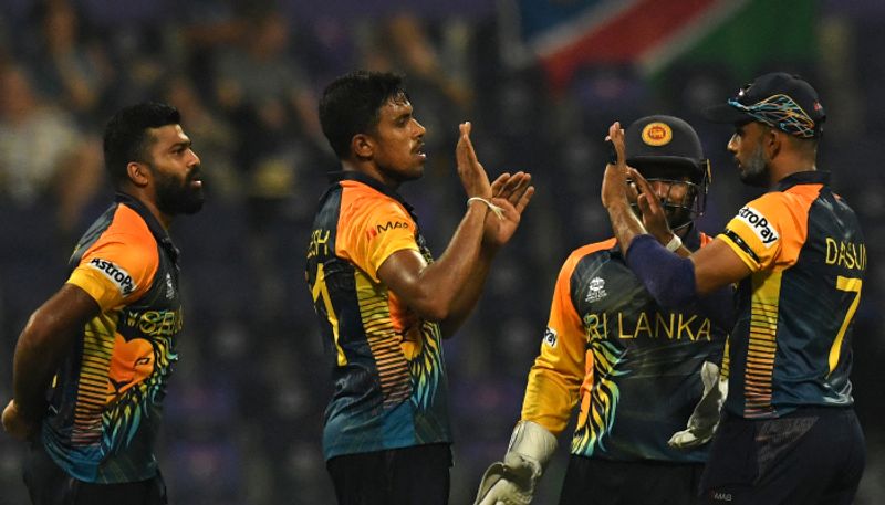 T20 worldcup 2021: sri lanka beats Ireland, and qualifies for super12 round