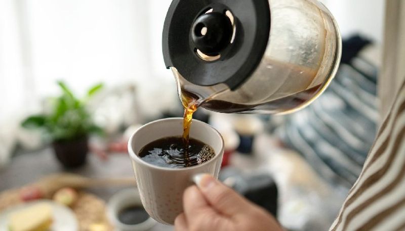 black coffee can help to shed extra weight