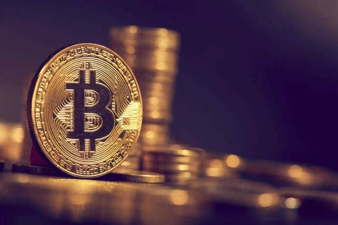 नए साल में 10 फीसदी से ज्‍यादा गिर चुका है Bitcoin, जानिए क्‍या हो गए हैं फ्रेश प्राइस