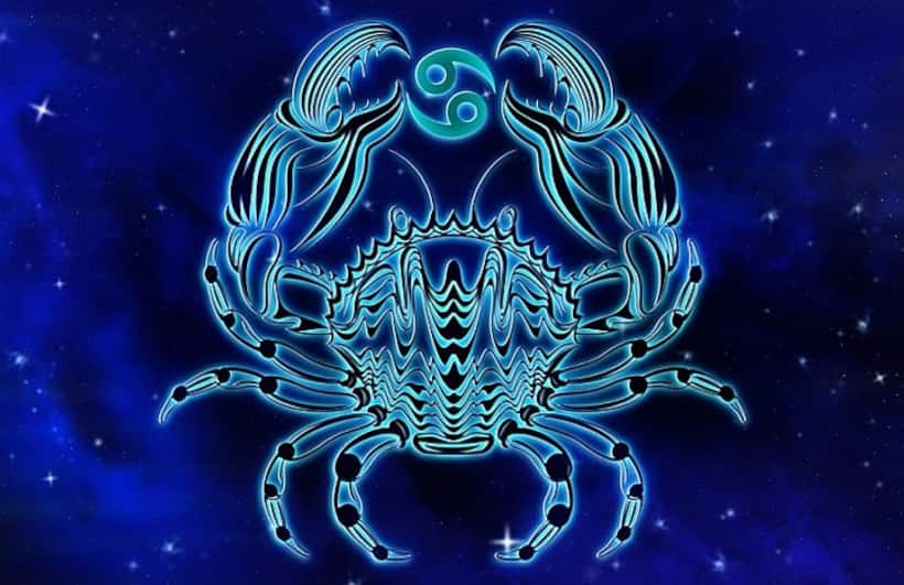 Astrology Predictor:  న్యూ ఇయర్ లో కర్కాటక రాశివారి భవిష్యత్తు ఎలా ఉంటుందో తెలుసా?