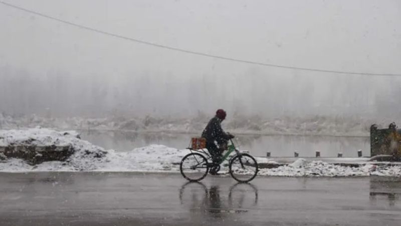 Heavy rain weather Departmeny issues alert in some parts of Karnataka snr