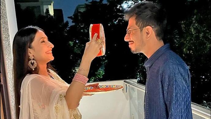 Karwa Chauth 2021: Yuzvendra Chahal की पत्नी Dhanashree ने किया सेलिब्रेट , ट्रेडिशनल लुक में लगी बेहद खूबसूरत