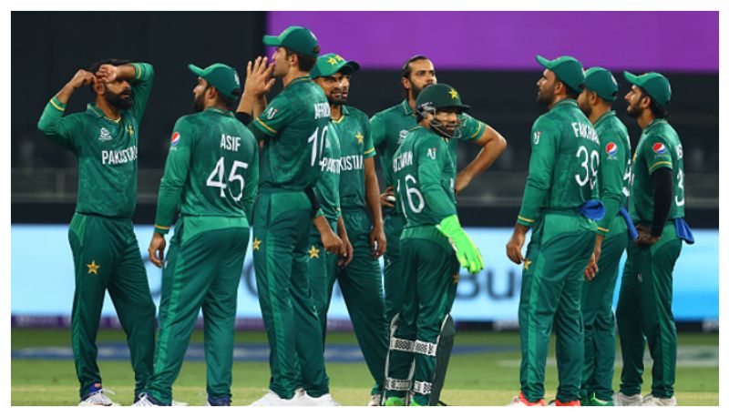 T20 worldcup 2021:  Pakistan bowlers restricted New Zealand for below par score