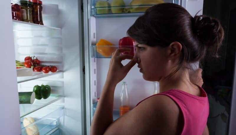 tips to stop unpleasant odour from your refrigerator