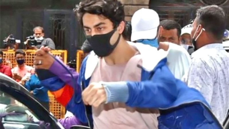 bollywood celebritites reactions to aryan khan bail