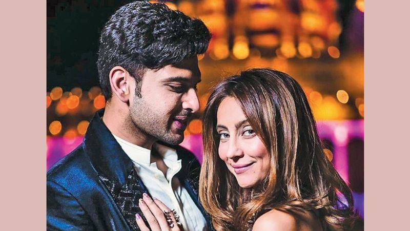 Did Karan Kundrra's ex Anusha Dandekar write negative about his rumoured girlfriend Tejasswi Prakash? SCJ