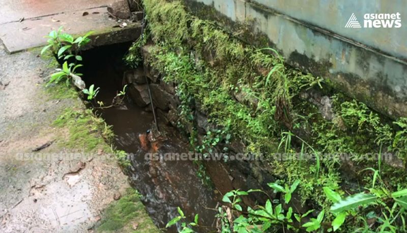 Puducherry The body of a missing 5th class girl of a government school was found in the Drainage canal akb