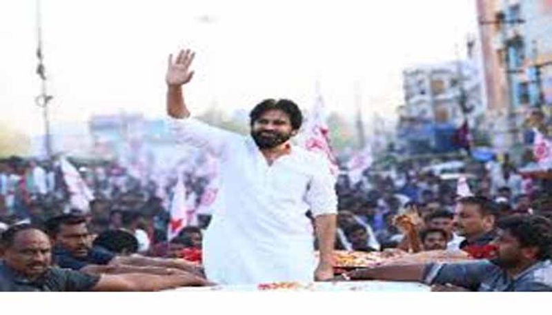 Jana sena Chief Pawan supports Visakha steel plant agitation